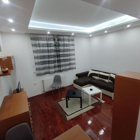 Nis Apartment Kültér fotó