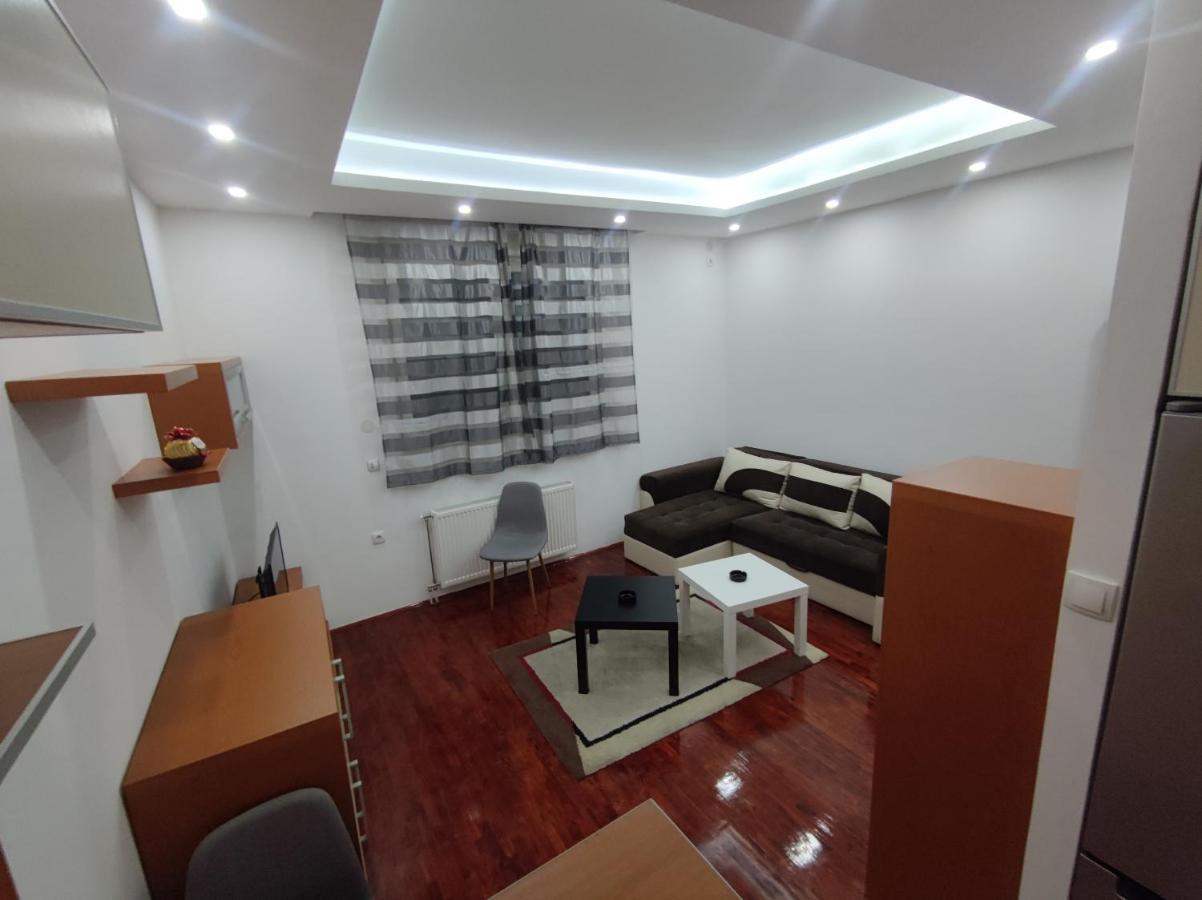 Nis Apartment Kültér fotó