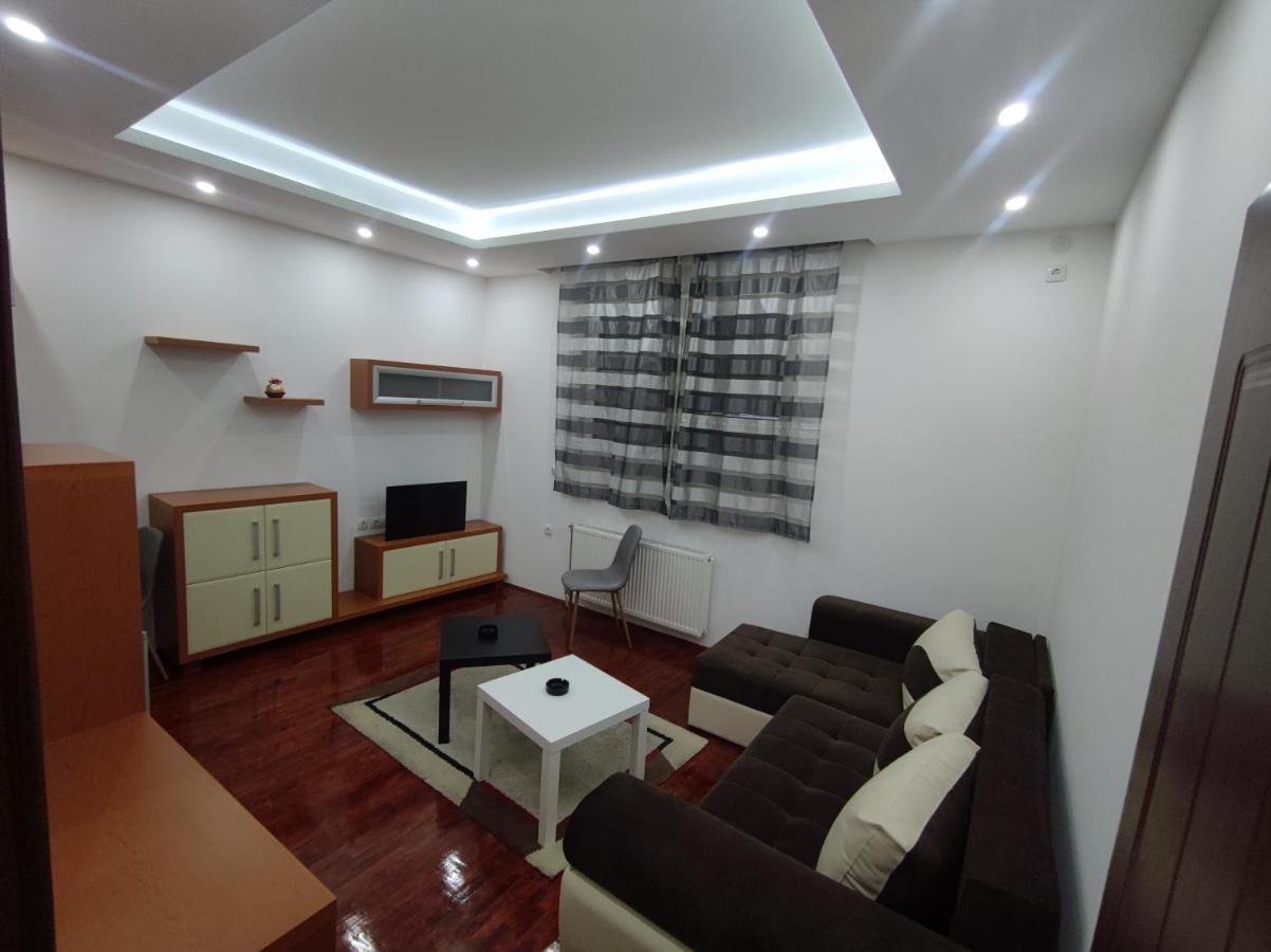 Nis Apartment Kültér fotó